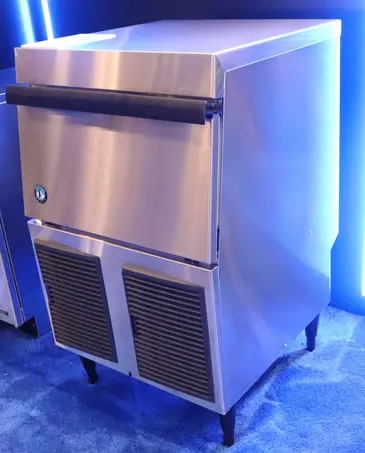 Hoshizaki F-330BAJ Ice Maker With Bin, Flake-Style