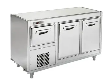 Oscartek REFRIGERATED COUNTERS RC3000B Refrigerated Counter, Work Top