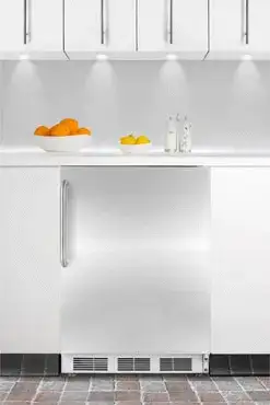 Summit Commercial FF7BKBISSTB Refrigerator, Undercounter, Reach-In