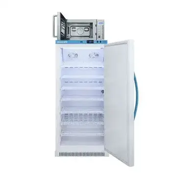 Summit Commercial MLRS8MC-SCM1000SS Refrigerator Microwave Combo